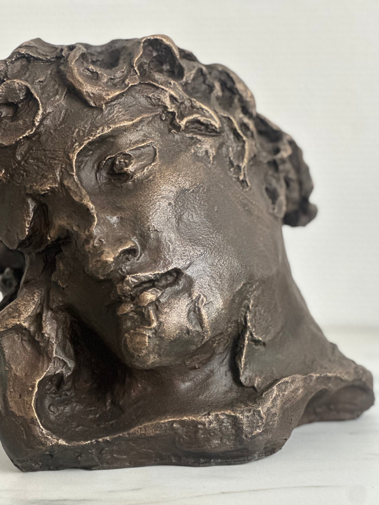 « L'Éphèbe » — Claude Mary, bronze à patine, édition originale numérotée, 1992