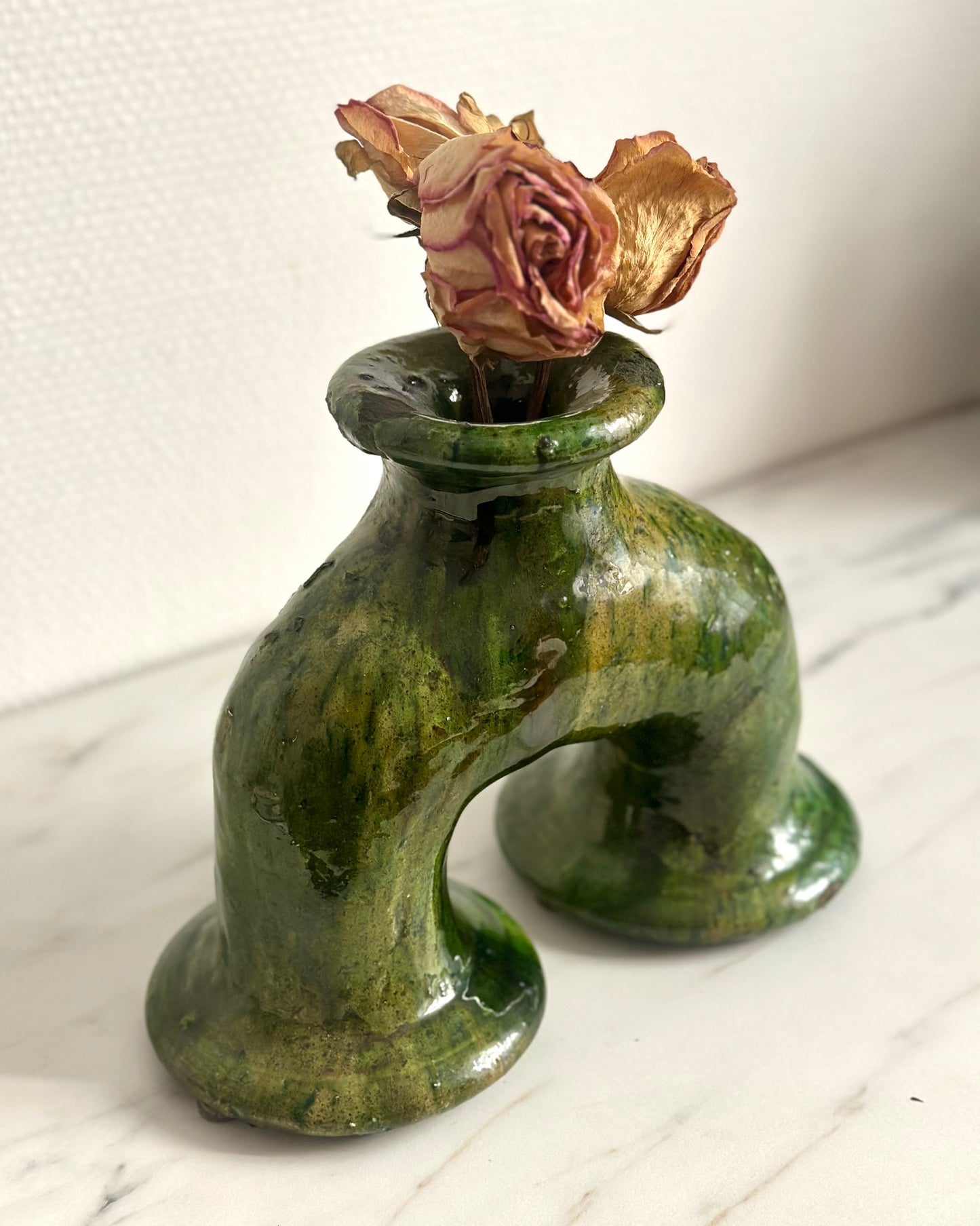 Vase sculptural en céramique émaillée de Tamegroute