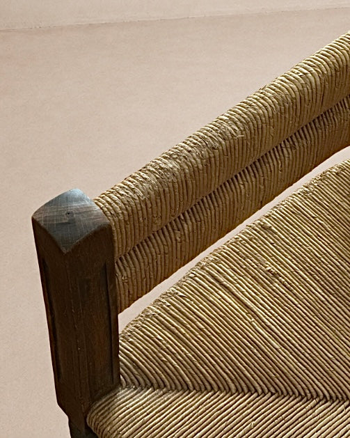 Fauteuil d'angle à piétement tourné en chapelet, dans le goût de Charles Dudouyt — France, circa 1940